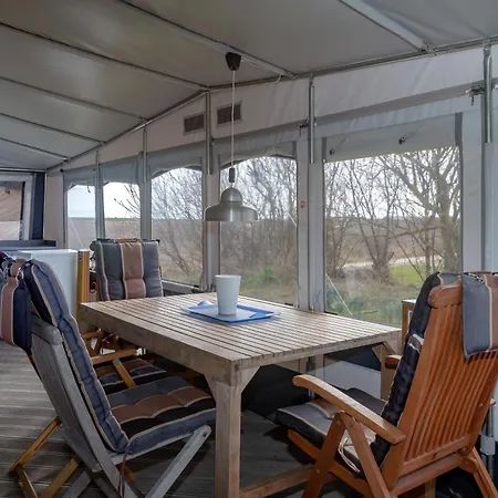 Camping-sylt Wohnwagen Mit Blick Aufs مكان تخييم